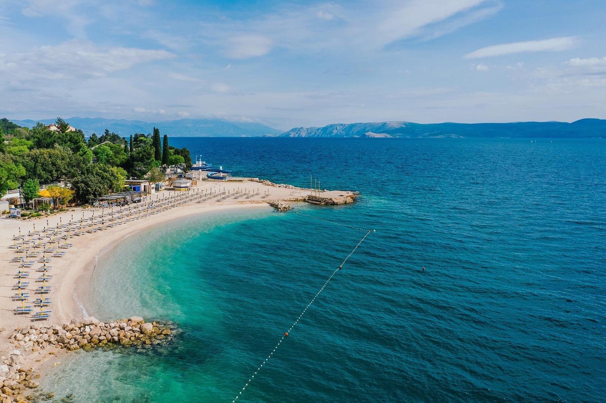 Apartments By The Sea Selce, Crikvenica - 2372 מראה חיצוני תמונה